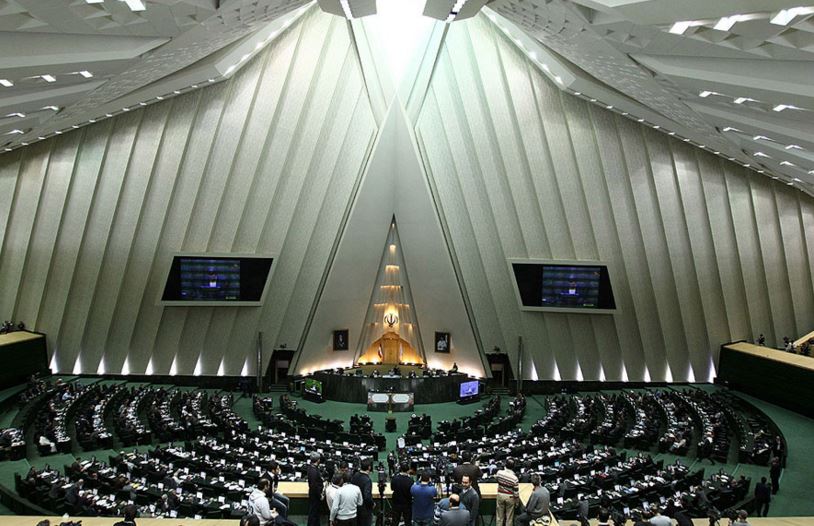 IRAN-Mahdi-Sigari.jpg (87 KB)