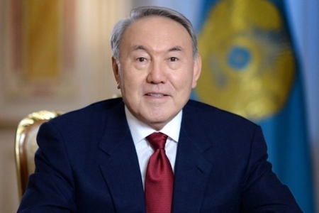 Nazarbayev Trampla görüşdü