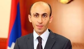 Artak Beqlaryan: Paşinyan hakimiyyətinin strategiyası Qarabağ ermənilərini Ermənistandan qovmaqdır