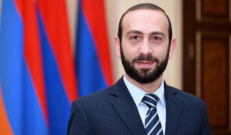 Mirzoyan: KTMT Ermənistanın sərhədlərini tanımır