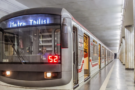 Tiflis metrosunun 140 işçisi aclıq aksiyasına başlayıb