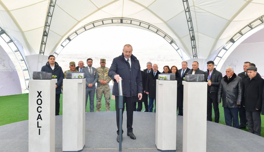 Ильхам Алиев заложил в Ходжалы фундамент Мемориала Ходжалинского геноцида - ФОТО