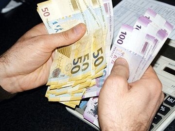 Azərbaycanda gecikmiş kreditlərin məbləği nə qədərdi?
