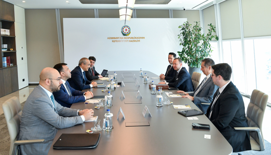 Джаббаров провел встречу с представителями турецких компаний