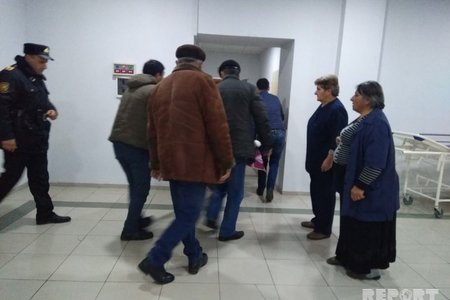 Qaxda gənc oğlan parkda bıçaqlanıb - FOTO