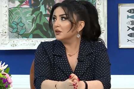 Müğənni Afət Fərmanqızı jurnalisti döydürüb? - VİDEO