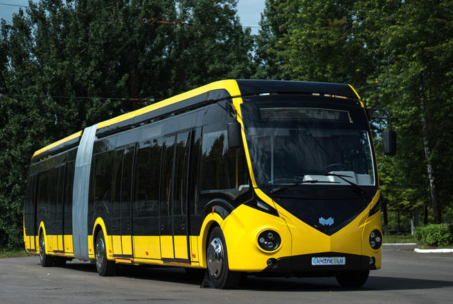 В Баку начал функционировать очередной электробус