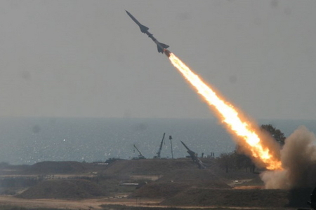 ABŞ qitələrarası ballistik raketi sınaqdan keçirdi