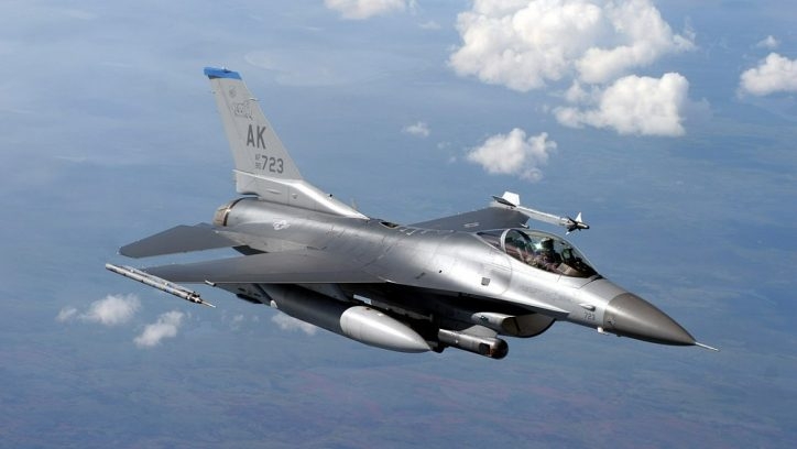 F-16 могут появиться в Украине уже после Пасхи