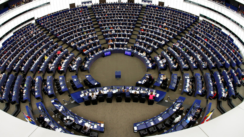 Европарламент снова попал пальцем в небо