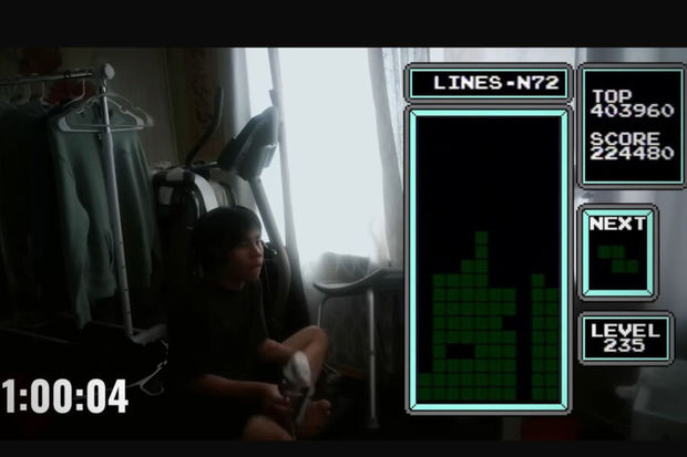 15-летний подросток побил шесть мировых рекордов в Tetris