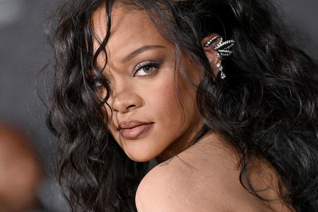 Rihanna голая: 12 фотографий