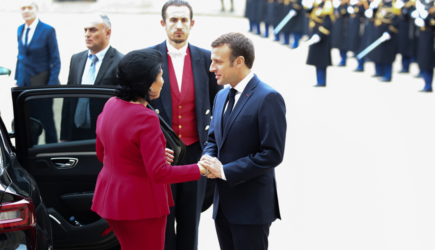 Французский акцент кавказской политики: чьи интересы проводит президент Грузии «дома» и в регионе?