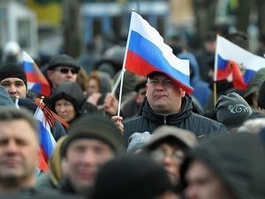 Sorğu: Rusiyalılar ABŞ və Ukraynanı düşmən sayır