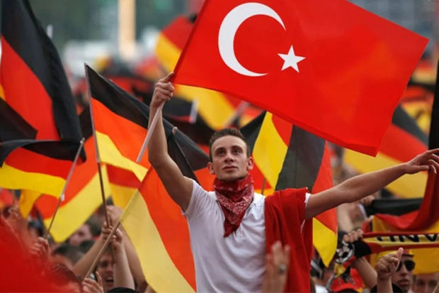 В Германии появится памятник турецким рабочим