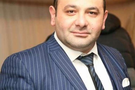 Aşıq Namiq 54500 manatını istəyir - hakim ona xəbərdarlıq etdi