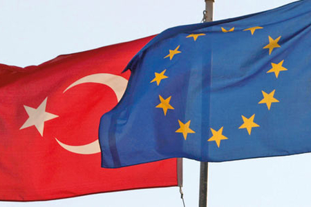 Türkiyə Avropa Birliyi ilə bütün “körpüləri” yandırır