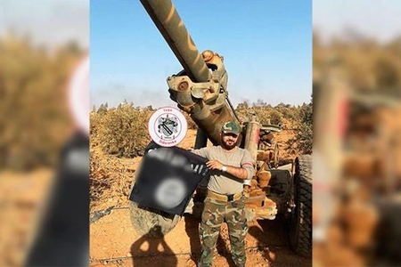 İŞİD anbarından sovet topu tapıldı