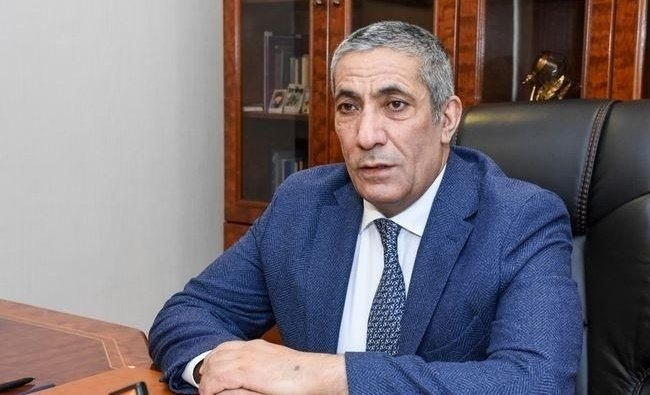 Siyavuş Novruzovun jurnalistlərə ev təklifi-kim nə deyir?
 