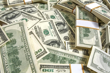 Rusiya hökuməti vətəndaşların xaricdəki 1 trln. dollarını geri qaytarmağa çalışır