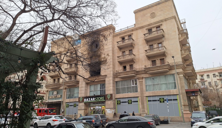 В Баку в отеле произошел пожар, эвакуированы 25 человек - ВИДЕО