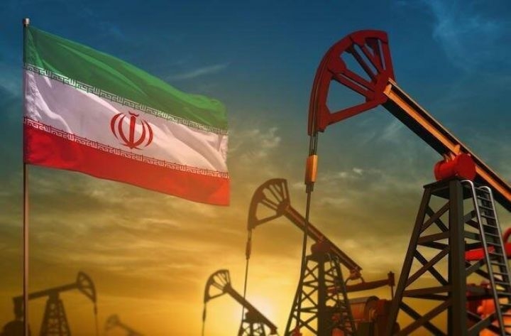 ABŞ İran neftinin Çinə yolunu bağlamaq üçün hərəkətə keçdi