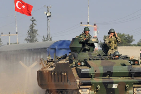 Türk ordusu əks-hücuma keçdi