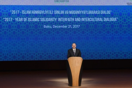 Dövlət başçısı: “İslam həmrəyliyi Azərbaycan üçün əsas istiqamətlərdən biridir”