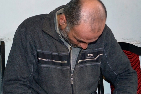 Polislər gizlədilən narkotiki tapdı