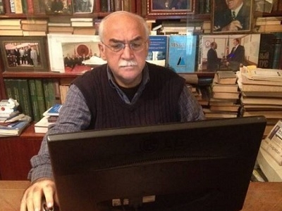 İsa Qəmbər "yola davam" dedi