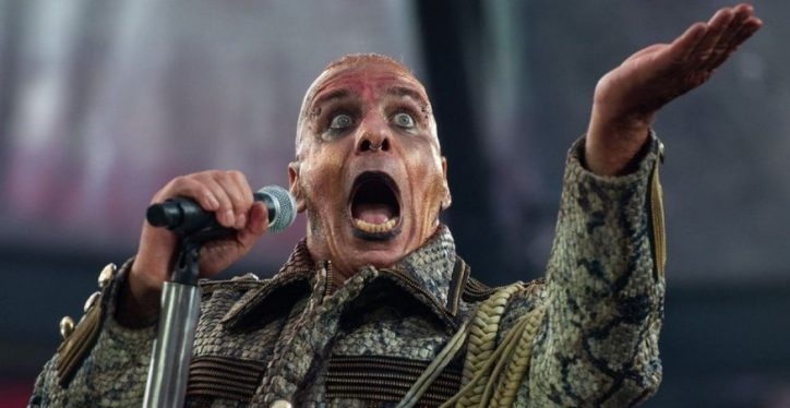 Обвинения в адрес фронтмена Rammstein потрясли барабанщика группы
