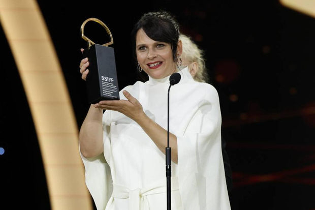 Фильм испанского режиссера признан лучшим на кинофестивале в Сан-Себастьяне - ФОТО