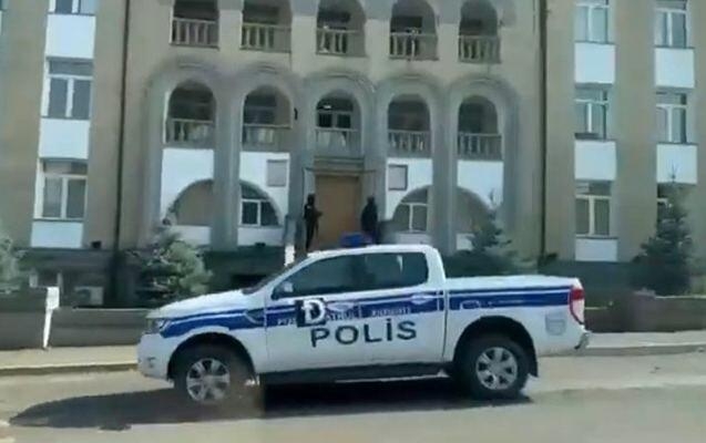 Azərbaycan polisi Xankəndidə ermənilər üçün bunu etdi - İnsanlıq DƏRSİ