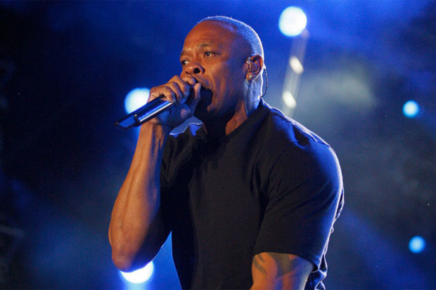 Рэпер Dr.Dre получил звезду на 