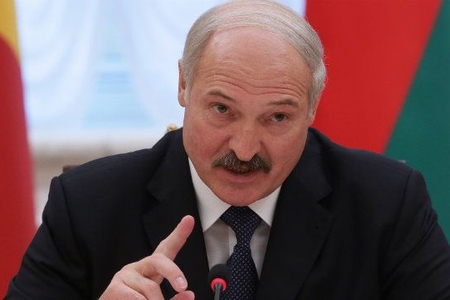 Jurnalistlərə kartof hədiyyə edən prezident - Lukaşenkonun ən böyük sirri