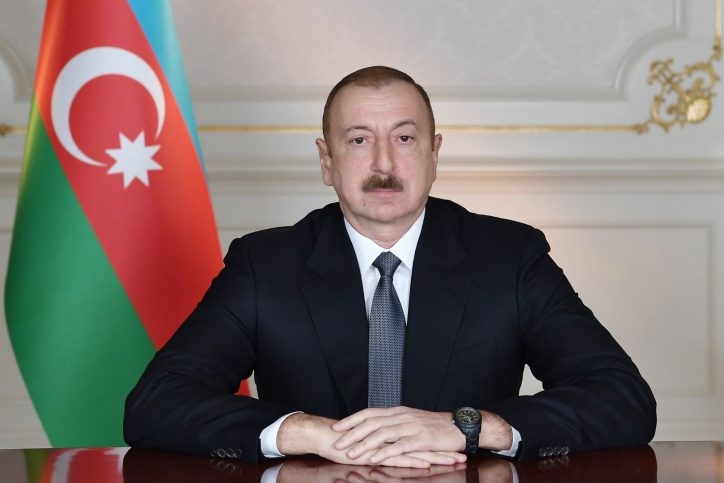Ильхам Алиев поздравил музыкальную общественность Азербайджана