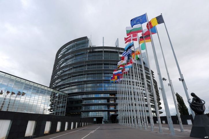 ЕС запретил вещание нескольких российских пропагандистских медиа