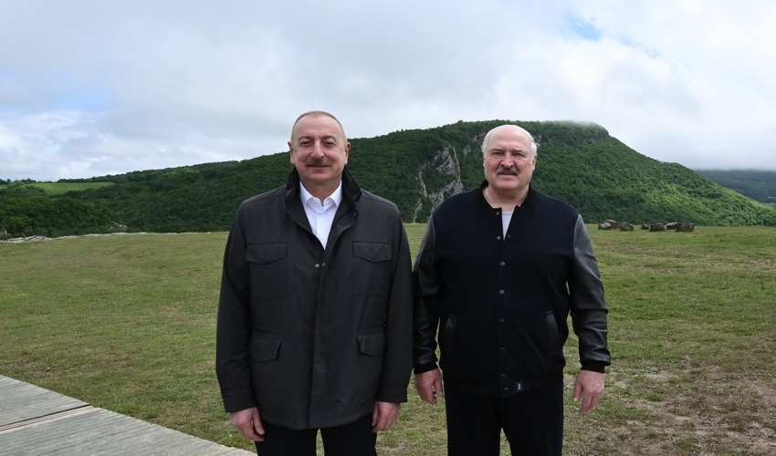 İlham Əliyev və Lukaşenko Cıdır düzündə - FOTO