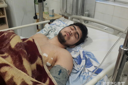 Sumqayıtda qonşular arasında kütləvi dava olub, 2 nəfər bıçaqlanıb - FOTO