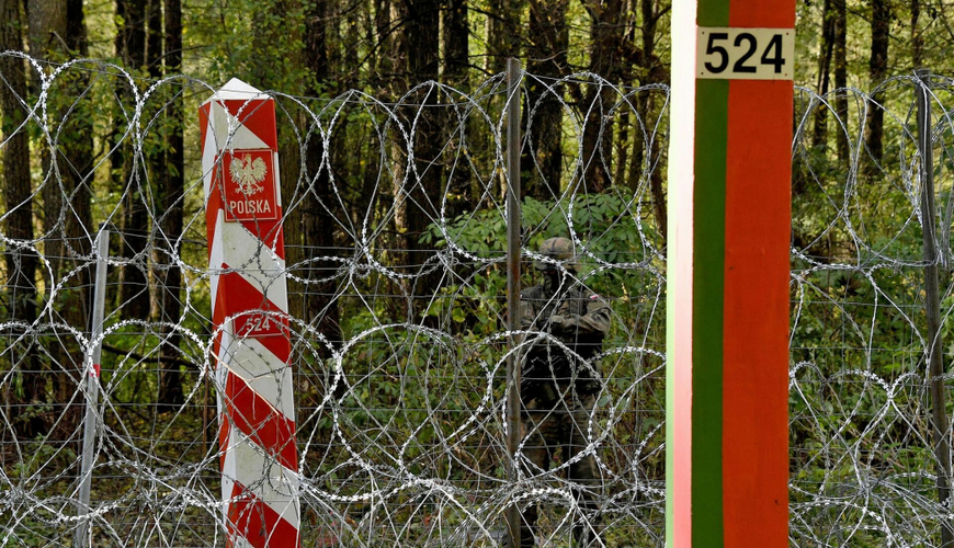 Польша укрепляет границу с Беларусью
