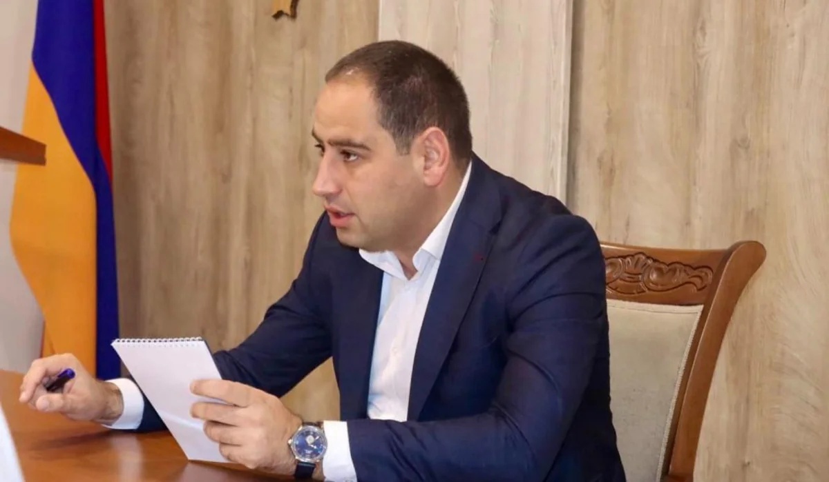 7hKGmANoQiVYlOci50tVSPPuVxWSvdRf0MNiLm6B_1200.jpg (152 KB)