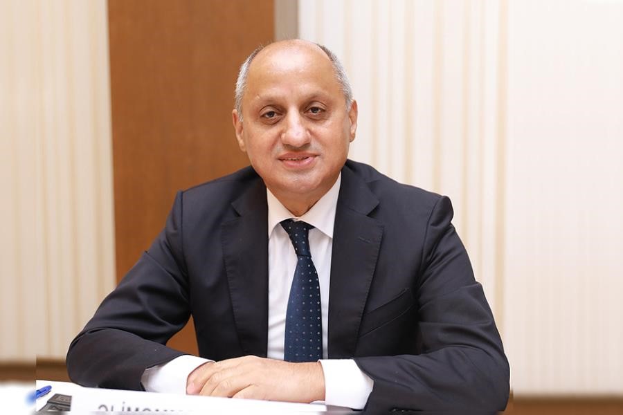 NURİYEV.jpg (53 KB)