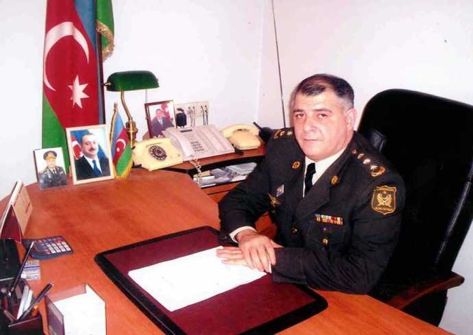 rövşən.jpg (38 KB)