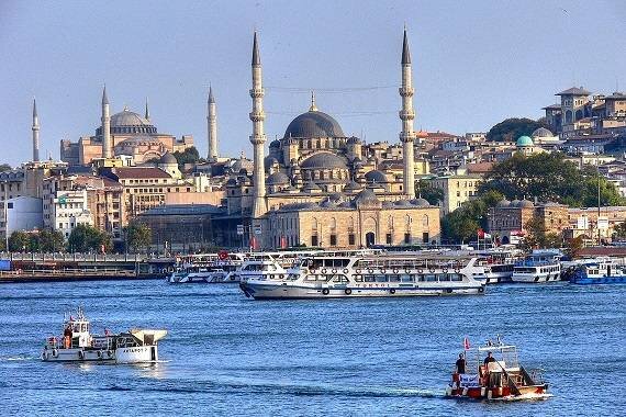 Blue_mosque-Istanbul.jpg (59 KB)