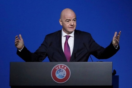 FIFA prezidenti bütün münaqişələri dayandırmağı xahiş edib