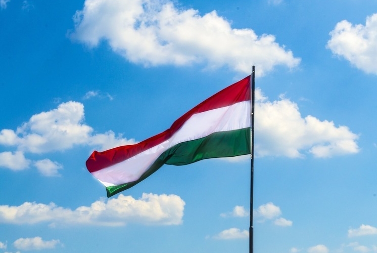 Budapeştdə Ukrayna münaqişəsi ilə bağlı etirazlar başlayıb