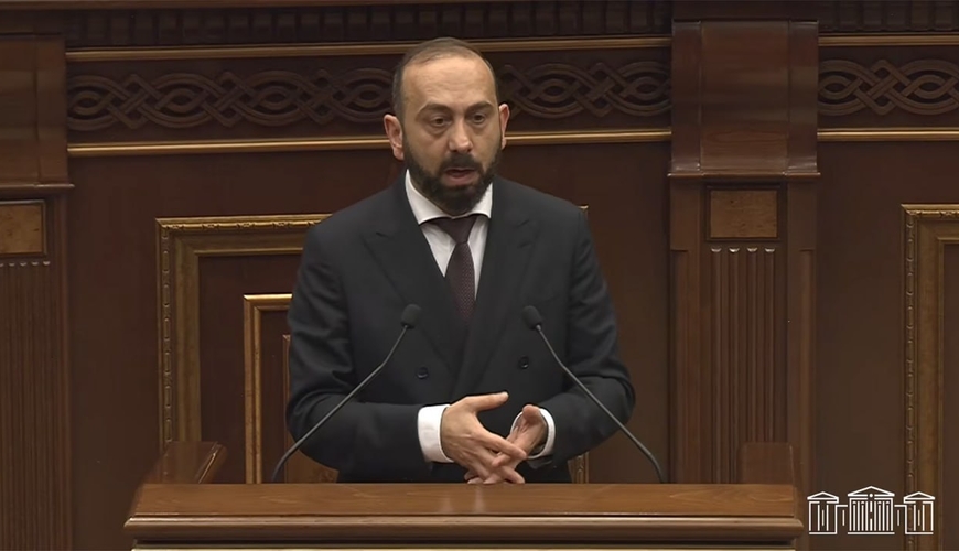 “Razılıq verməsək, heç kim girə bilməz” - Mirzoyan Zəngəzurda Azərbaycan qorxusunu gizlətmədi