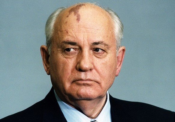 Mihail-Gorbachev.jpg (85 KB)