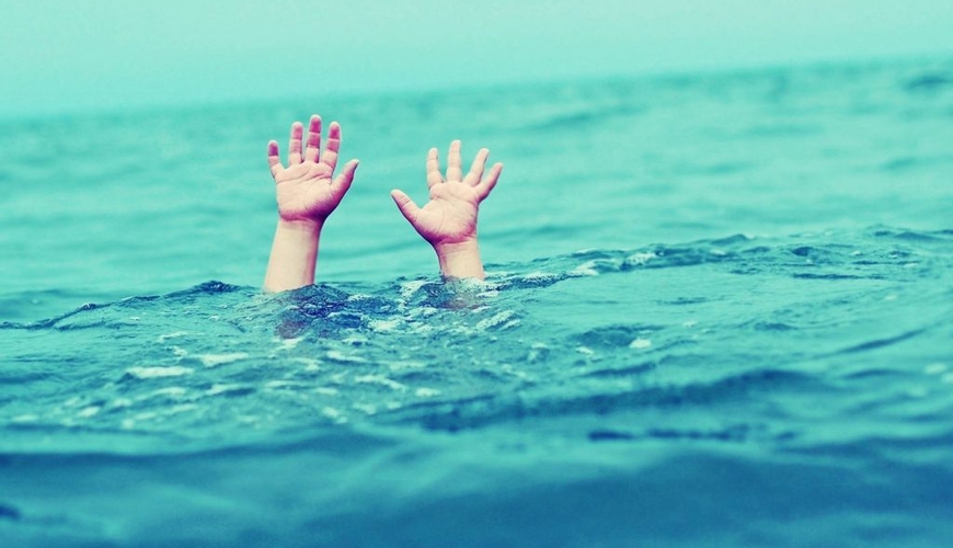 В Азербайджане две малолетние сестры утонули в канале