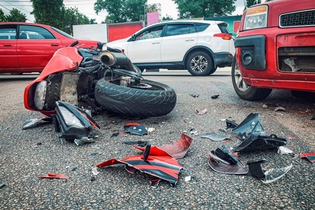 Bakıda motosiklet piyadanı vurub, sürücü ölüb